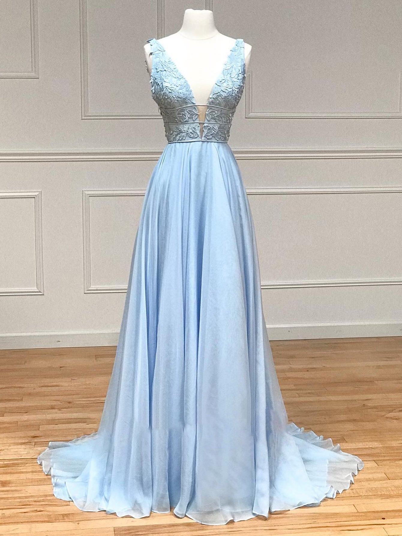 Roycebridal Aniyah |A Line Plunge V Neck Lace Chiffon Prom Dress