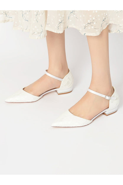 Lace One-strap Buckle Pointed Toe Mules