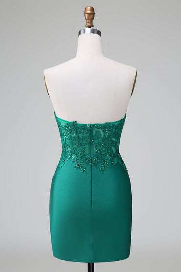 Classy Dark Green Bodycon Strapless Pleated Short Homecoming Dress with Beading