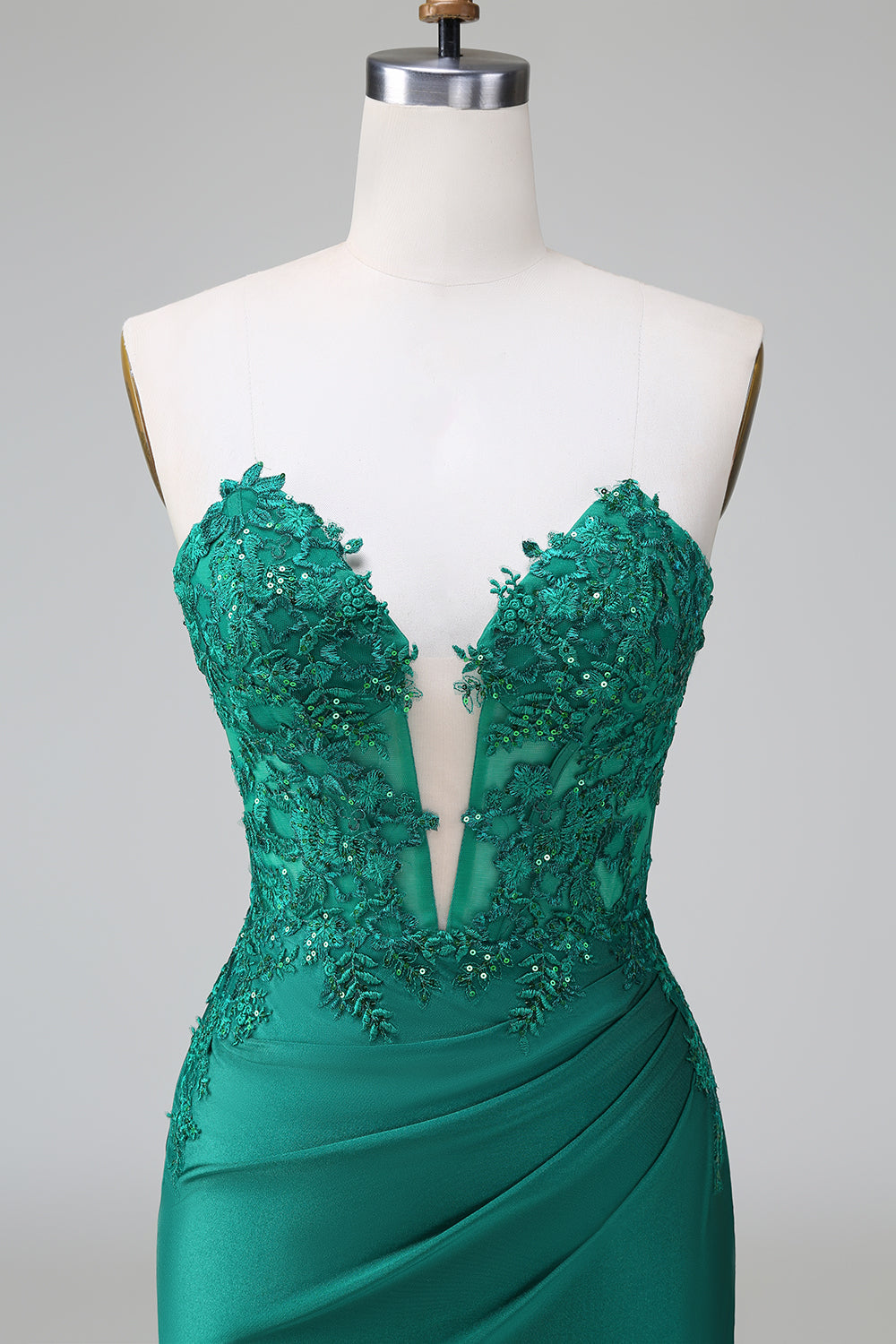 Classy Dark Green Bodycon Strapless Pleated Short Homecoming Dress with Beading