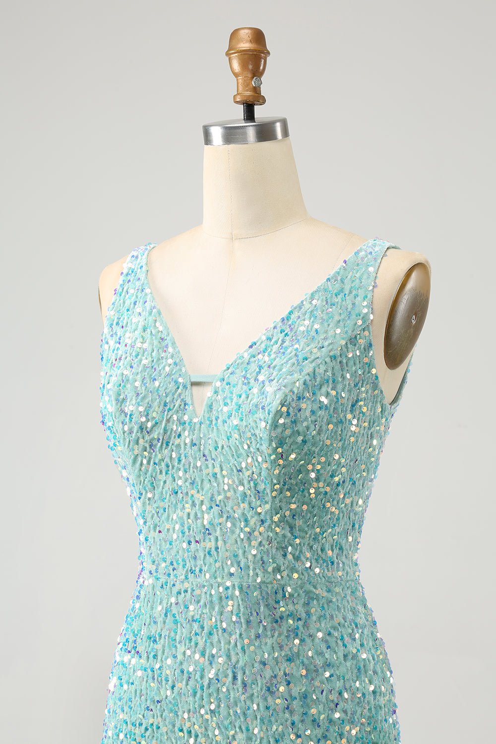 Sparkly Sage Bodycon Spaghetti Straps Sequin Short Homecoming Dress with Tassels