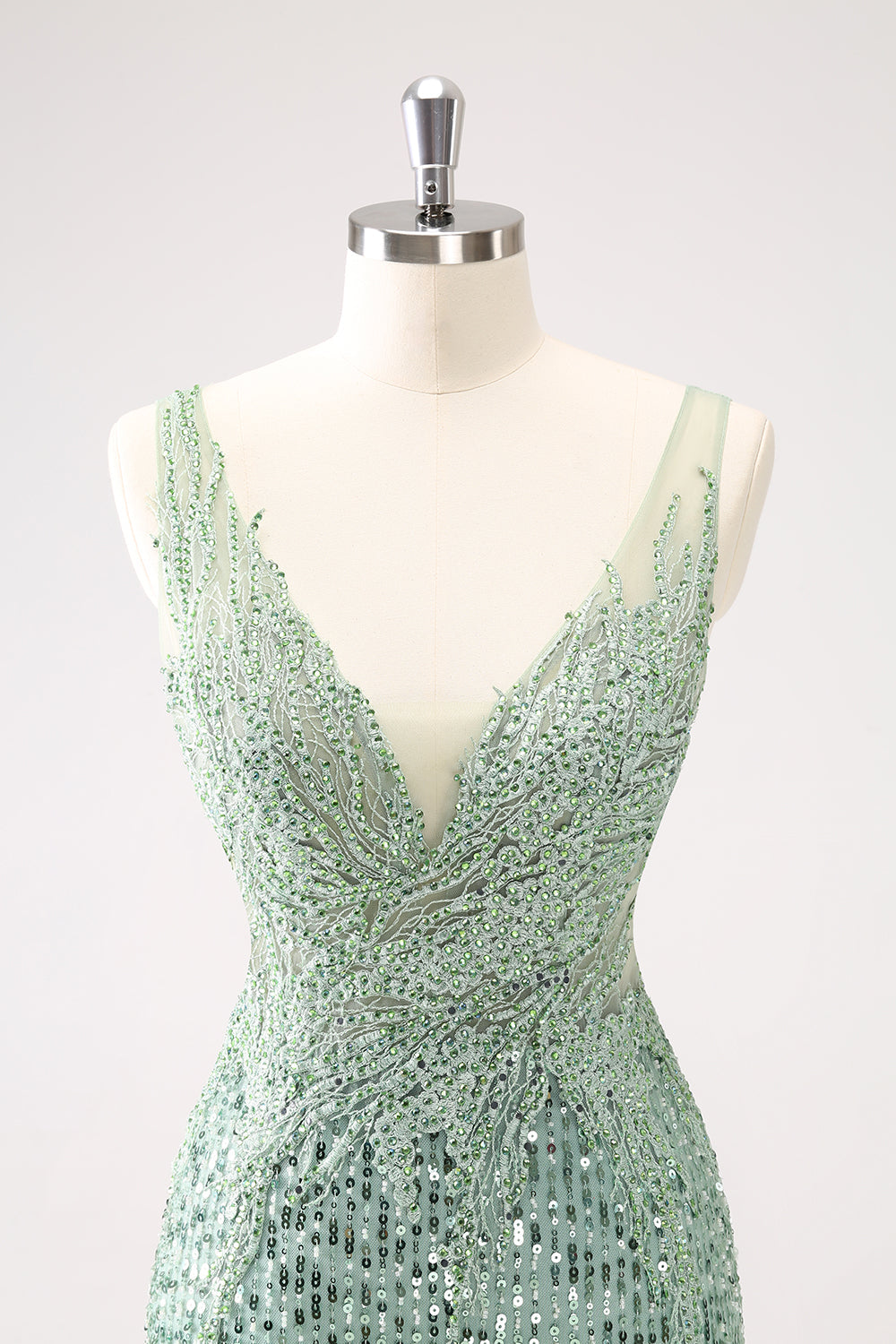 Sparkly Green Bodycon V Neck Sequin Short Homecoming Dress with Beading