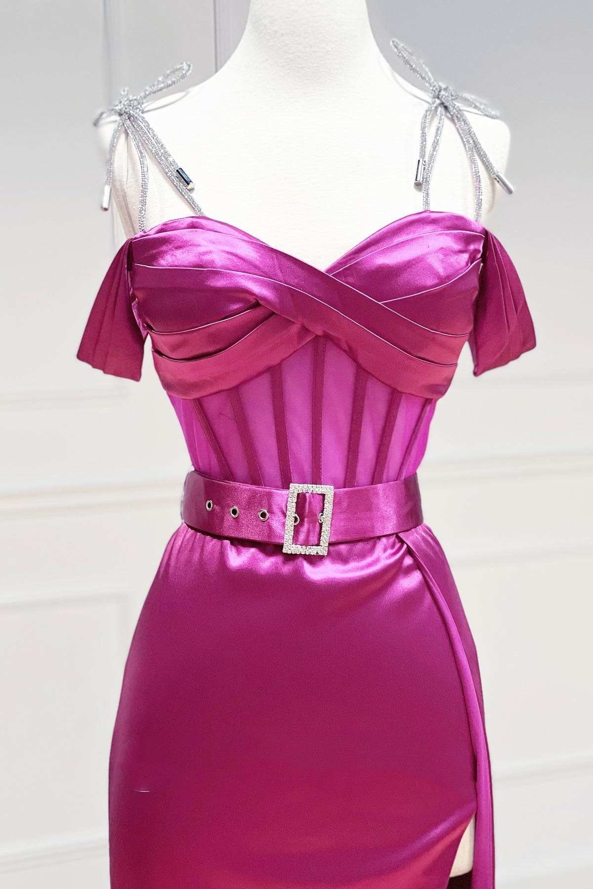 Roycebridal Magenta Sweetheart Belted A-Line Prom Dress with Slit