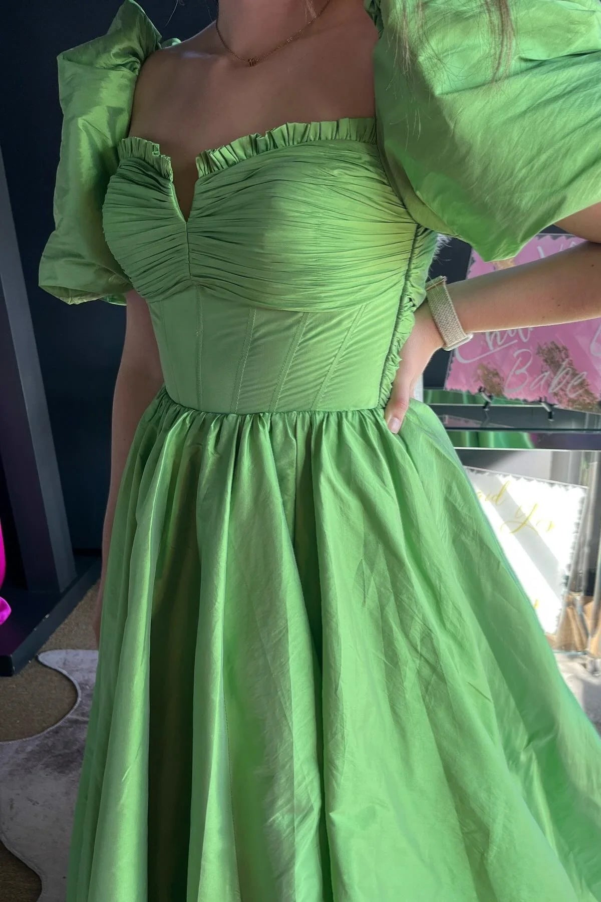 Roycebridal Aurora | Green Ruffled Puff Sleeves Satin Long Prom Dress