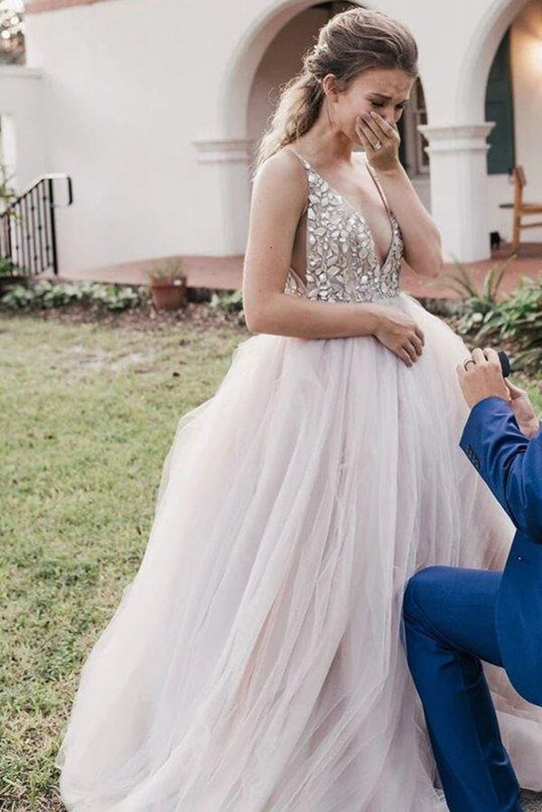 Ball Gown Beaded Bodice Deep V-neck Wedding Dresses, Bridal Gown, MW622 | ball gown wedding dress | v neck wedding dresses | tulle wedding dresses | www.musebridals.com