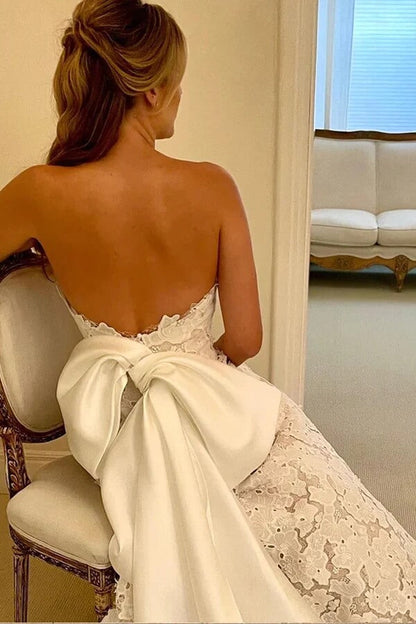 Beautiful Ivory Lace A-line Strapless Boho Wedding Dresses With Bowtie, MW866 | open back wedding dress | lace wedding gown | bridal style | musebridals.com