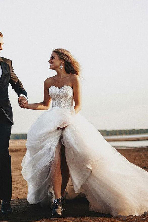 Boho Lace Bodice Sweetheart Wedding Dresses, Rustic Bridal Gown, MW548 | tulle wedding dress | beach wedding dresses | sweetheart wedding dress | lace wedding dresses | www.musebridals.com