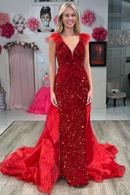 Roycebridal Lilianna | V-Neck Red Sequin Feathers Long Prom Dress with Cape