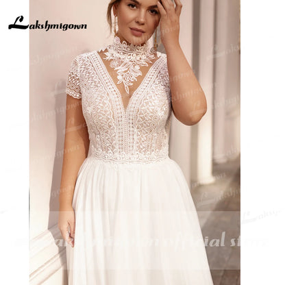 High Collar Short Sleeve Wedding Dresses Tulle Appliques Pearls Covered Button A-Line Bridal Gowns Roycebridal