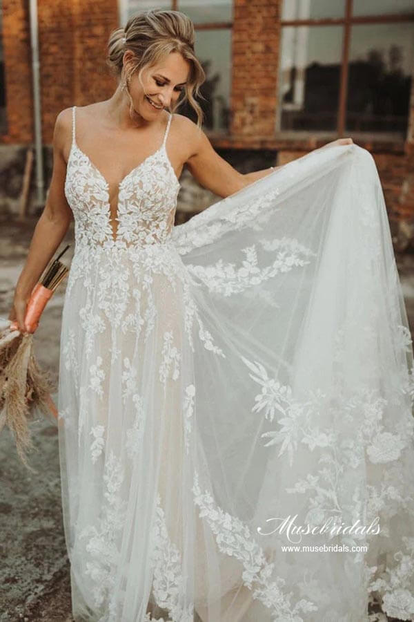 Ivory Tulle A-line V-neck Lace Appliques Wedding Dress, Bridal Gown, MW869 | cheap lace wedding dresses | a line wedding dress | wedding gown | musebridals.com