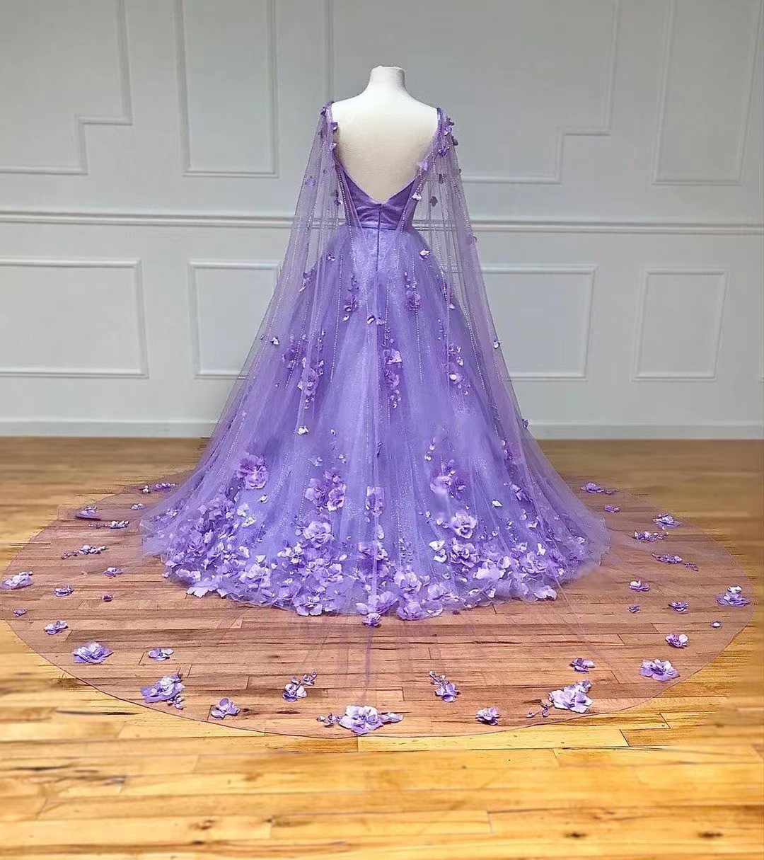 Roycebridal Lavender 3D Floral Lace A-Line Prom Dress with Cape Sleeves