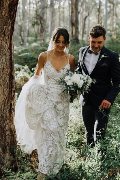 Lace Sheath Backless Spaghetti Straps Beach Wedding Dress, Wedding Gown, MW657 | lace wedding dresses | bridal gown | beach wedding dress online | www.musebridals.com