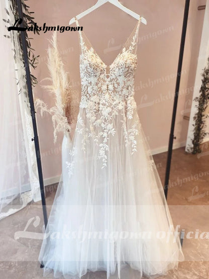 Roycebridal Unlined Bodice FLowy A Line Tulle Wedding Dress With V Neck Bridal Gown Beach Bridal Gown trouwjurk Robe de mariee