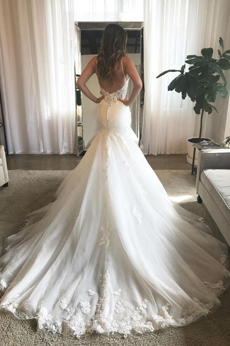 Charming Mermaid V-neck Open Back Spaghetti Straps Lace Wedding Dresses with Train,MW421 | musebridals.com