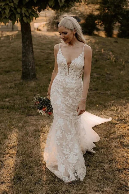 Mermaid Tulle V-neck Wedding Dresses With Appliques, Bridal Gown, MW977 | beach wedding dress | mermaid lace wedding dress | bridal dress | musebridals.com