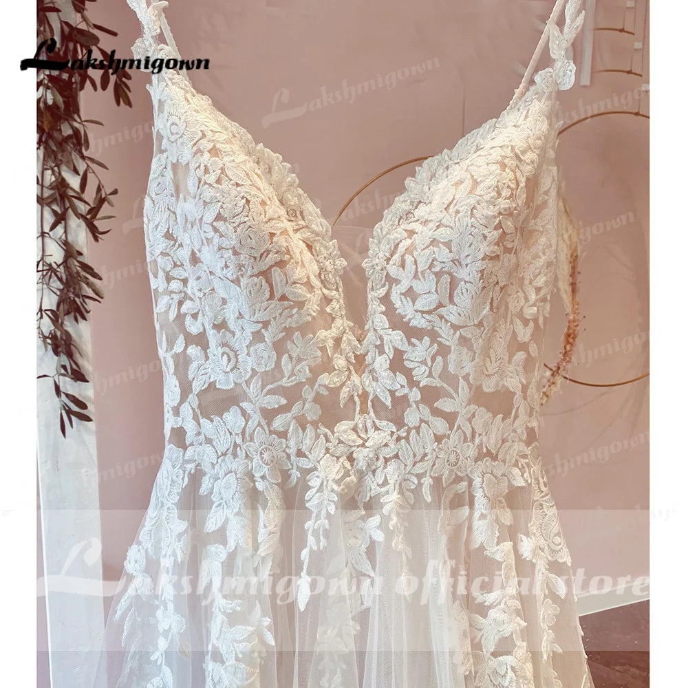 Roycebridal Modest Beach Soft Tulle Wedding Dresses 2025 Lace Appliques A-Line V Neck Sweep Train Bridal Gown robe de soirée de mariage