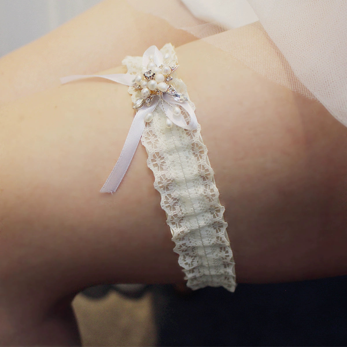 Roycebrial Wedding Garter Freshwater Pearl Alloy Garter