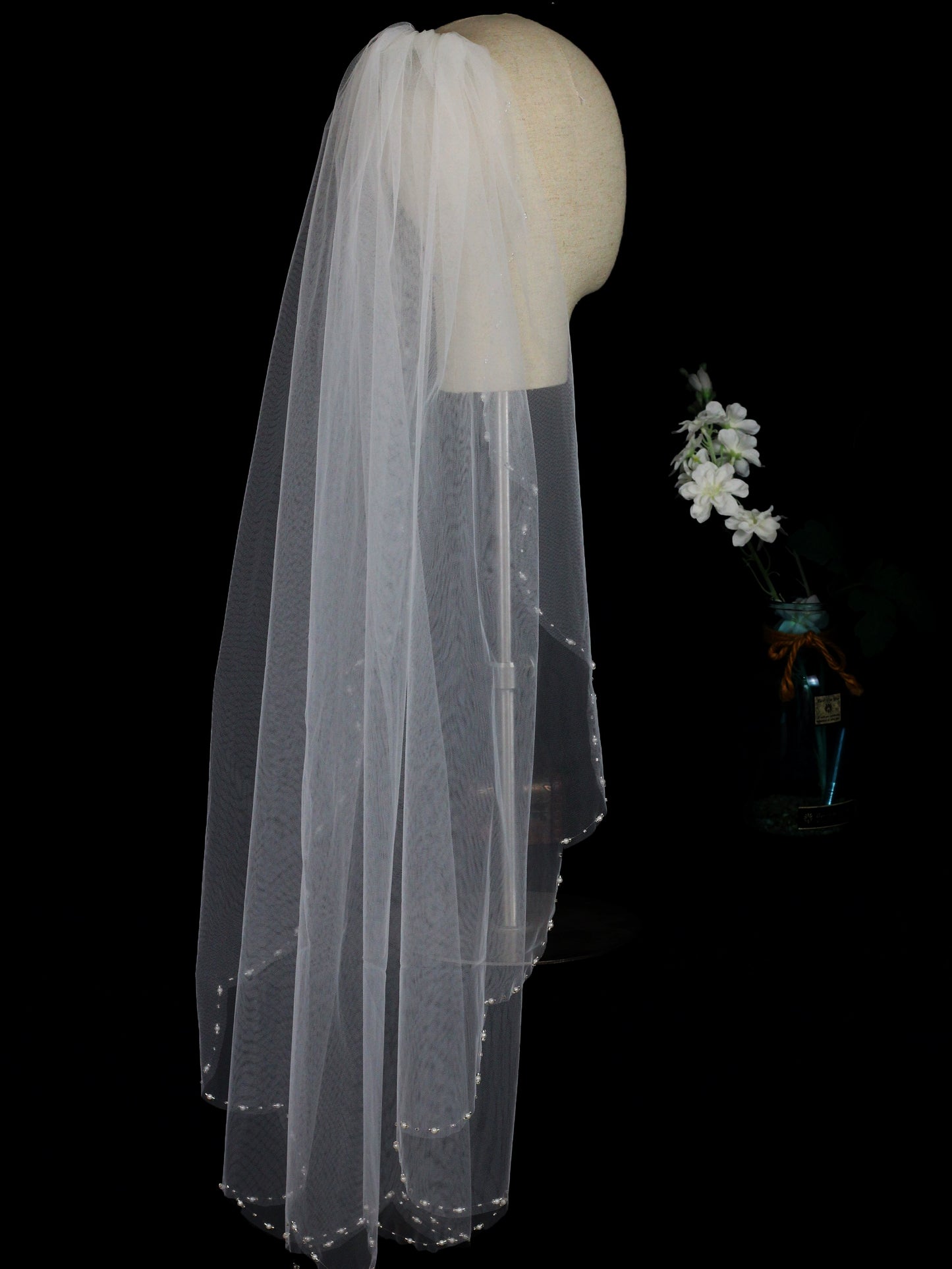 Roycebrial New Wave Edge Wedding Veil Super Fairy White Short Single Layer Beaded Bride Wedding Travel Headdress