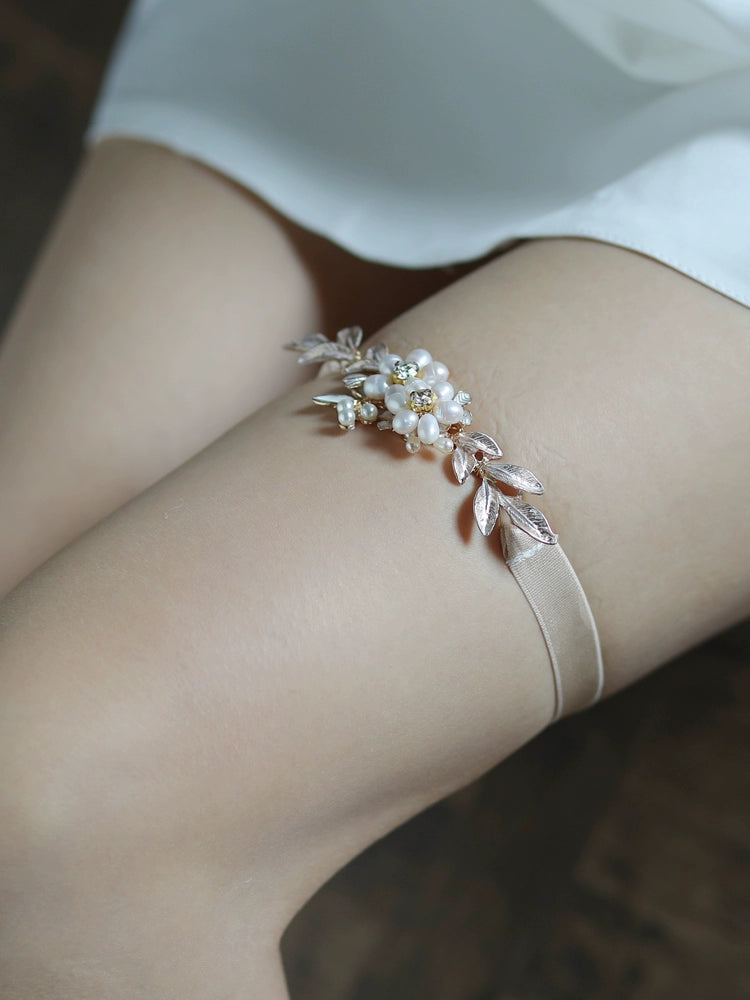 Roycebrial Wedding Garter Heavy Handmade Freshwater Pearl Garter