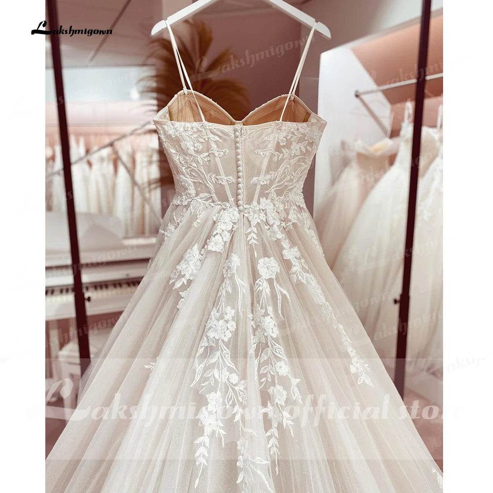 Princess Lace Wedding Dress Bridal Robe 2024 Vestido Spaghetti Straps Chapel Train Champagne Tulle Wedding Gown Lakshmigown