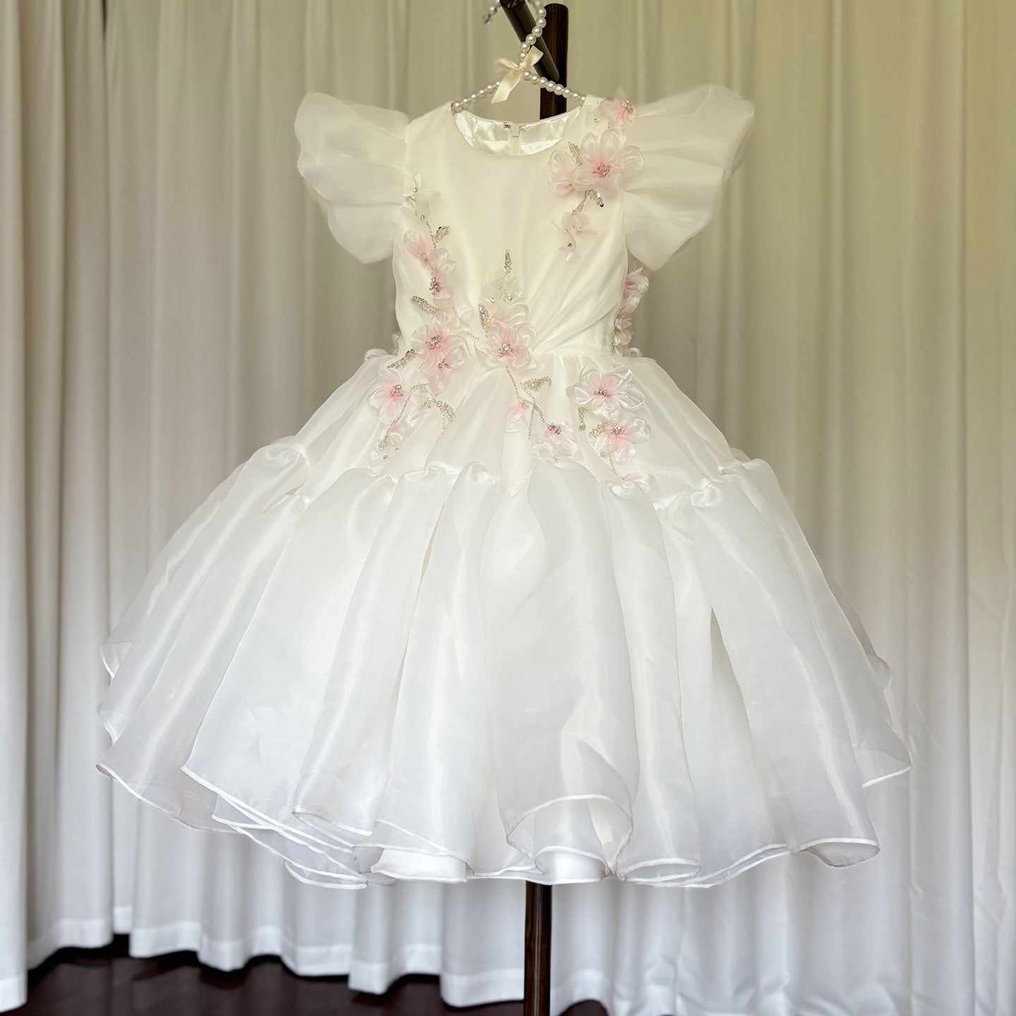 Roycebridal Luxury Dubai White Girl Dress 3D Flowers Beading Ball Gown for Kid Wedding Birthday Communion Party Pageant 2025 J348