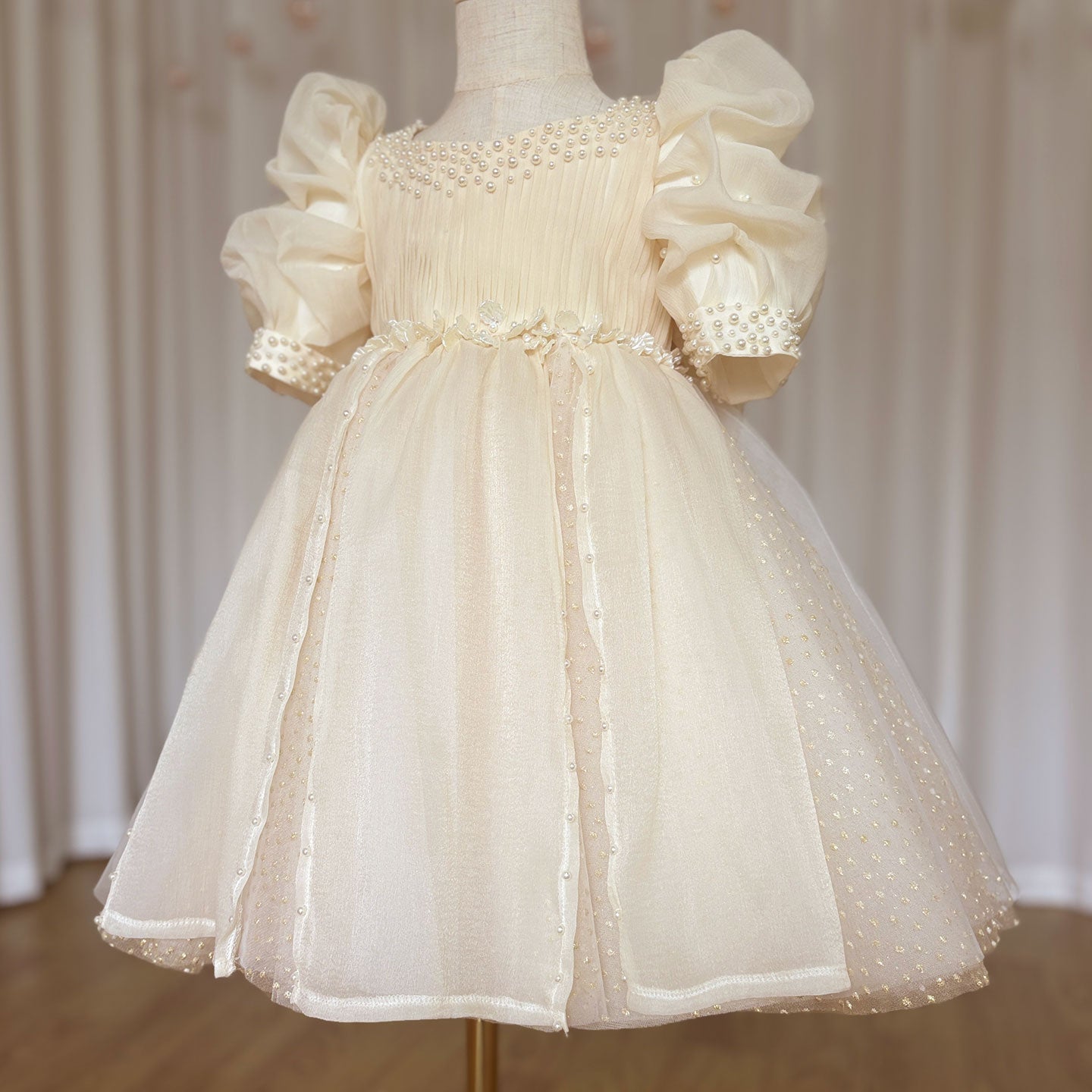 Roycebridal Cute Baby White Beige Flower Girl Dress Pearls Formal Dancing Gown for Kids Wedding Birthday Dinner Party Pageant J096