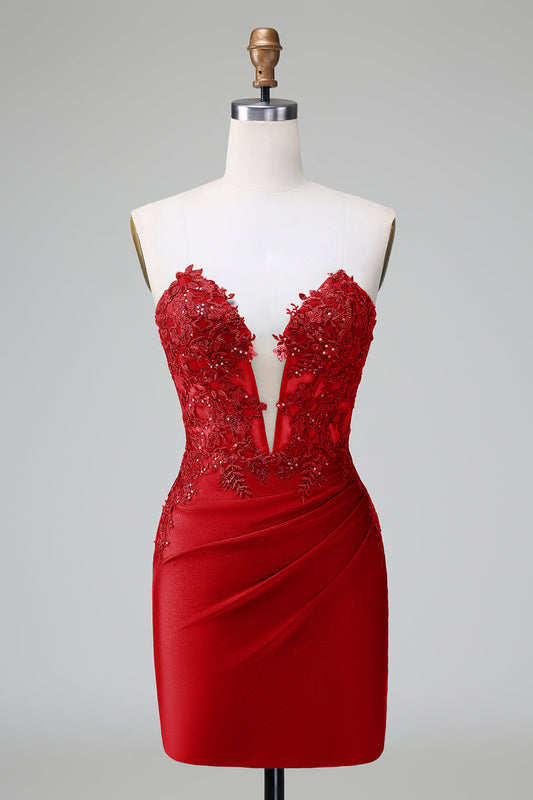 Classy Red Bodycon Strapless Pleated Short Homecoming Dress with Beading