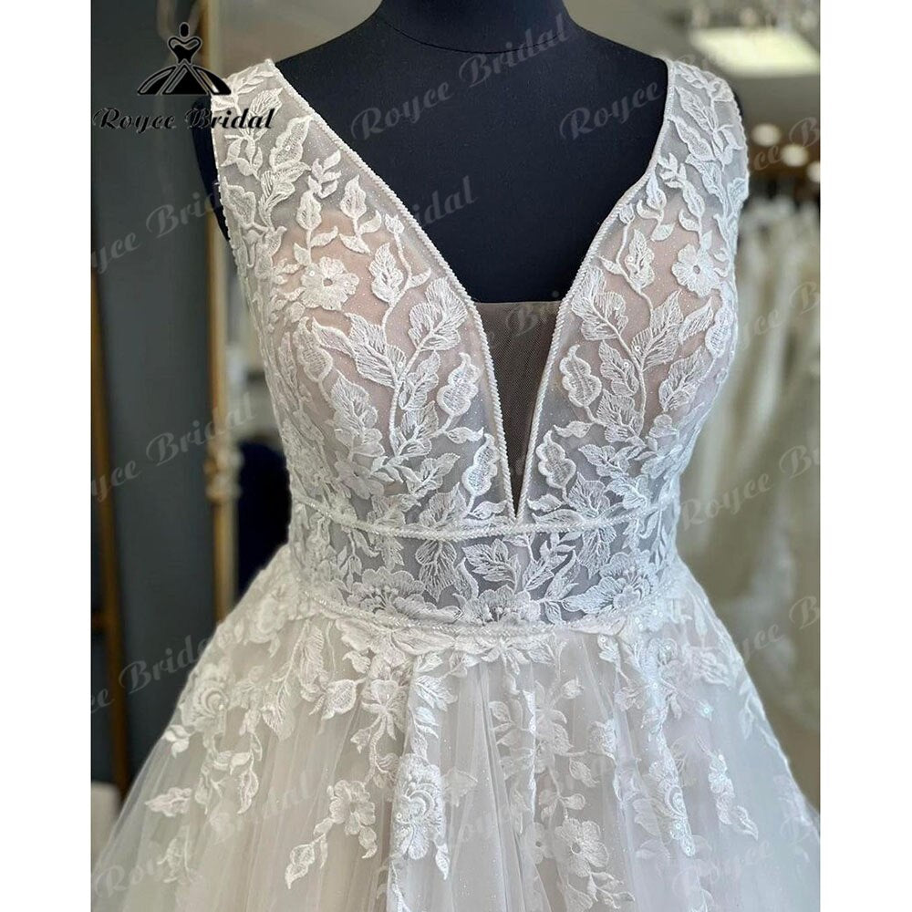 Roycebridal Plus Size V Neck Lace Appliques Princess Wedding Dress Backless 2025 Bridal Gown robe soirée mariage Sleeveless