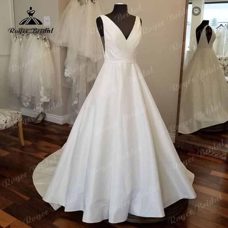 Roycebridal  Satin V Neck Sleeveless Simple Wedding Dress Open Back 2025 Ball Gown Bridal Wedding Women robe de mariée Elegant