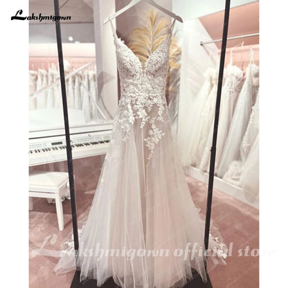 Roycebridal Long Boho A-Line Backless Wedding Dress Flowers Spaghetti Straps Bride Dresses Princess Floor Length Wedding Gown