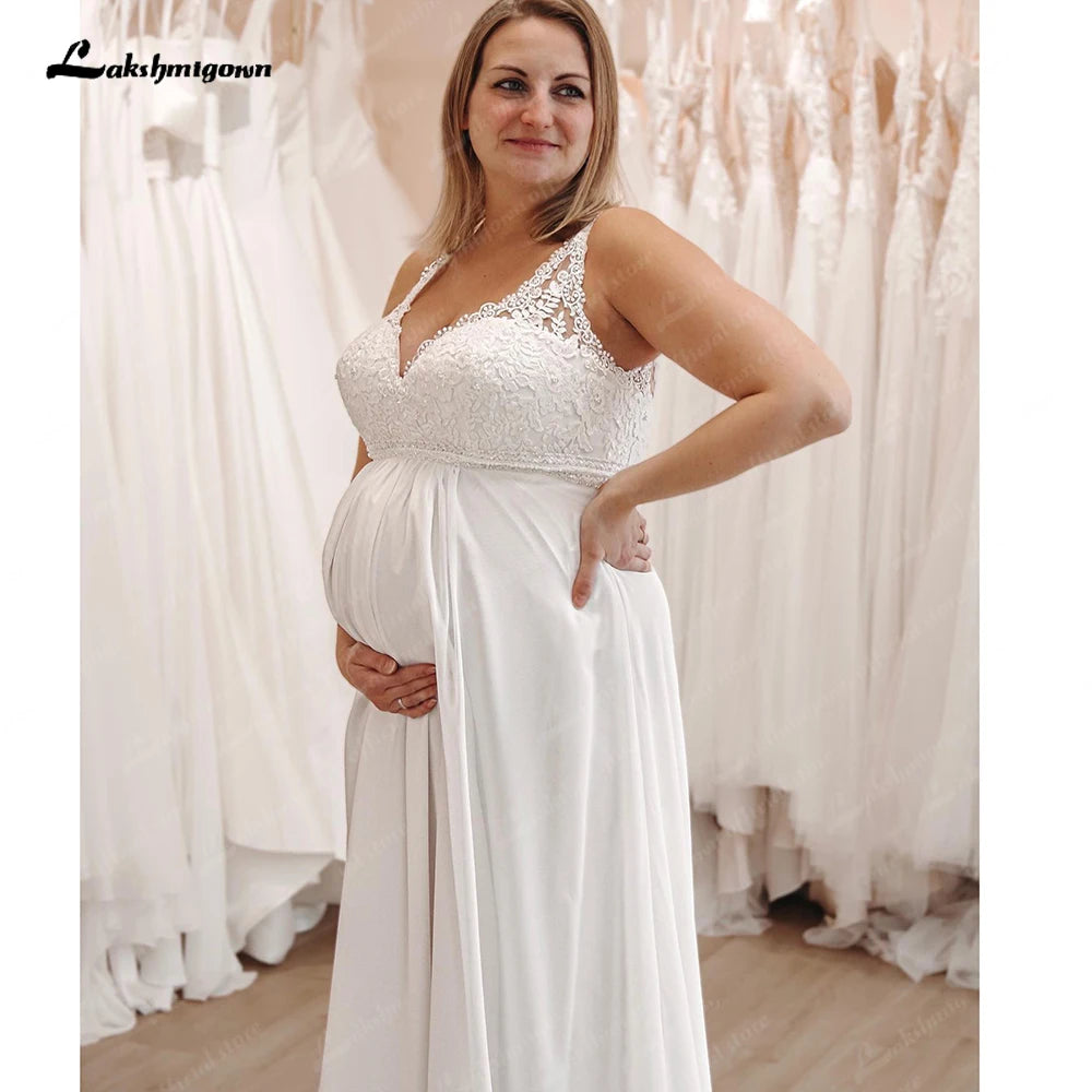 Maternity Chiffon Wedding Dresses 2025 V Neck Bohemian Pregnant Bridal Gowns Sweep Train Elegant Simple Robe De Mariage