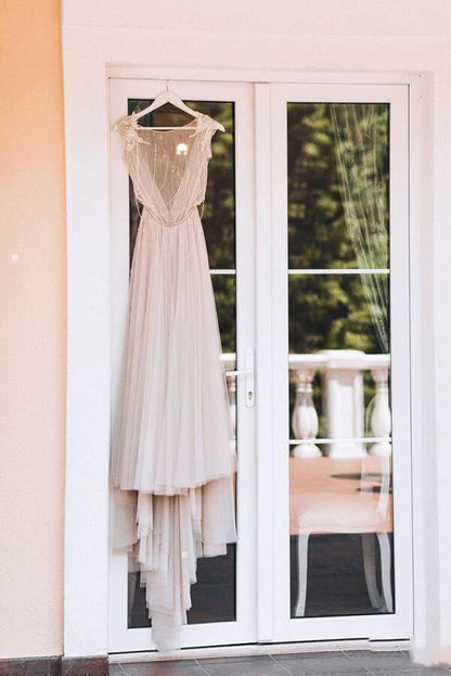 Silver Tulle Rustic Cap Sleeves Boho Wedding Dresses, Wedding Gown, MW677 | cheap tulle wedding dresses | cap sleeves wedding dresses | bridal outfit | www.musebridals.com