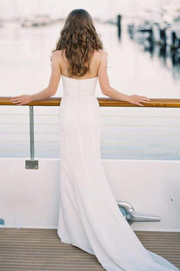 Simple Ivory Mermaid Sweetheart Neck Wedding Dresses With Train, MW697 | beach wedding dresses | bridal gown | mermaid wedding dresses | www.musebridals.com