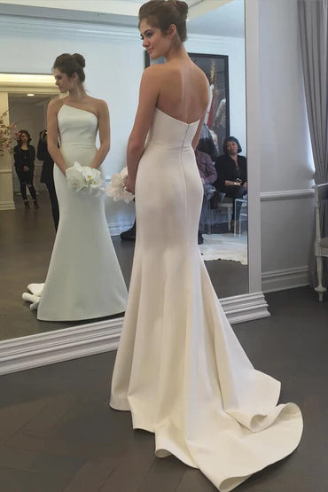 Simple Mermaid Ivory Strapless Wedding Dresses With Train, Wedding Gown, MW781 | wedding dress stores | simple wedding dress | vintage wedding dress | musebridals.com