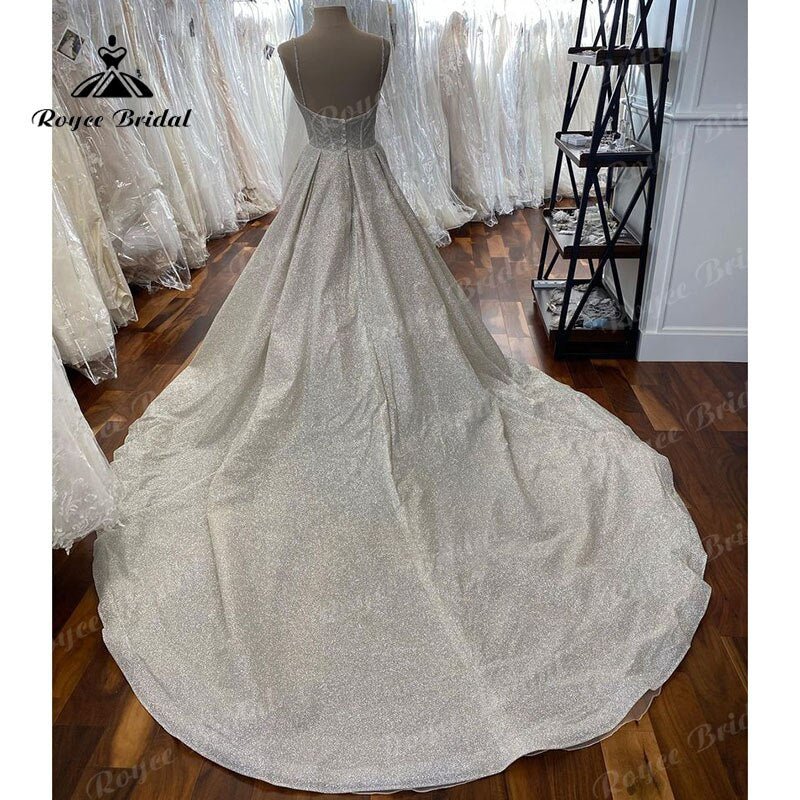 Roycebridal Sparkly V Neck Spaghetti Straps Shiny Glitter A Line Wedding Dress Court Train 2025 Vinatge Boho robe soirée mariage Bridal Gown