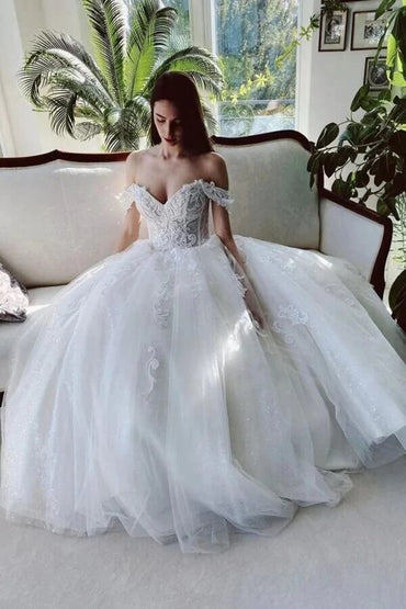 Tulle A-line Off-the-Shoulder Beaded Wedding Dresses With Lace Appliques, MW780 | tulle wedding dresses | lace wedding dresses | wedding gowns | musebridals.com