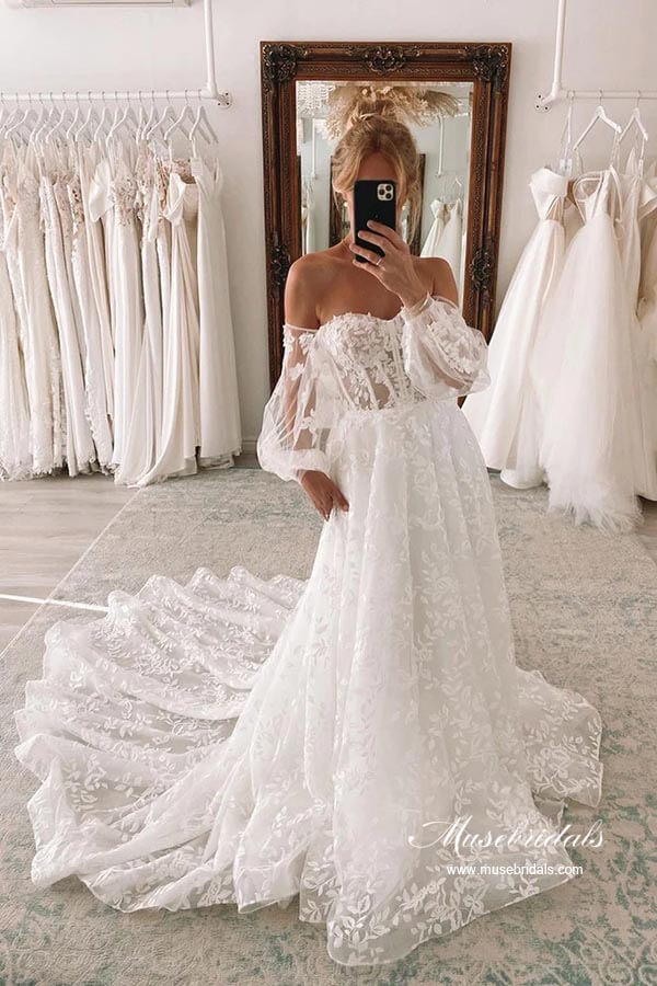 Tulle A-line Sweetheart Lace Wedding Dresses With Detachable Sleeves, MW875 | cheap lace wedding dress | bridal gown | wedding dresses near me | musebridals.com