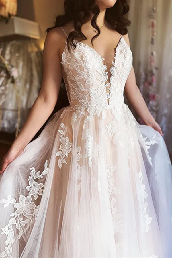 Tulle A-line V-neck Spaghetti Straps Wedding Dresses With Lace Appliques, MW759 | cheap lace wedding dress | wedding gown | wedding dress stores | musebridals.com