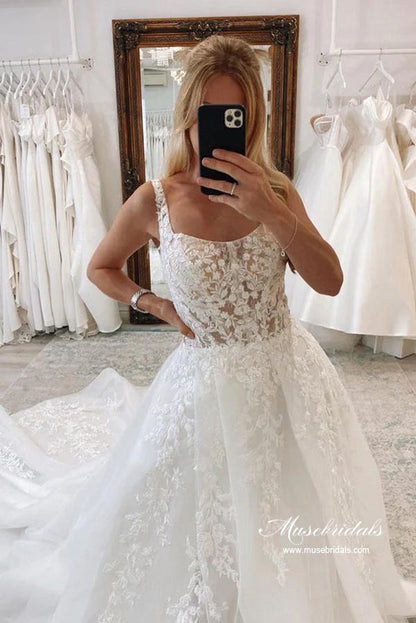 Tulle Ball Gown Scoop Court Train Wedding Dress With Lace Appliques, MW931 | bohemian wedding dresses | wedding gown | wedding dresses near me | musebridals.com