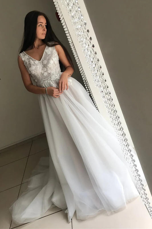 Tulle Lace Top A-line V-neck Wedding Dresses, Appliques Wedding Gown, MW763 | lace wedding dresses | cheap lace wedding gown | bridal outfit | musebridals.com