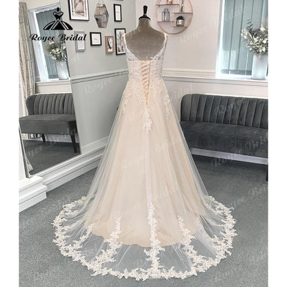 Vinatge Lace Appliques A Line V Neck Wedding Dress for Women Backless Lace Up Back Bridal Gown Sweep Train abito da sposa