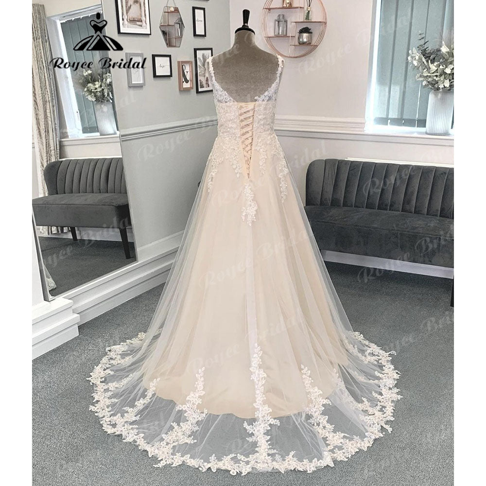 Vinatge Lace Appliques A Line V Neck Wedding Dress for Women 2024 Backless Lace Up Back Bridal Gown Sweep Train abito da sposa