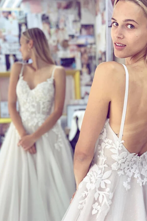 White A-line Sweetheart Spaghetti Straps Backless Lace Wedding Dresses, MW753 | bohemian wedding dresses | bridal gowns | wedding gowns | musebridals.com​