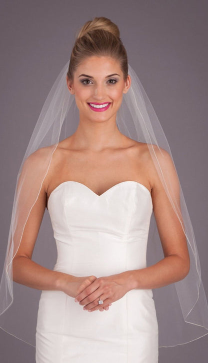 |Kennedy Blue Willow Bridal Veil