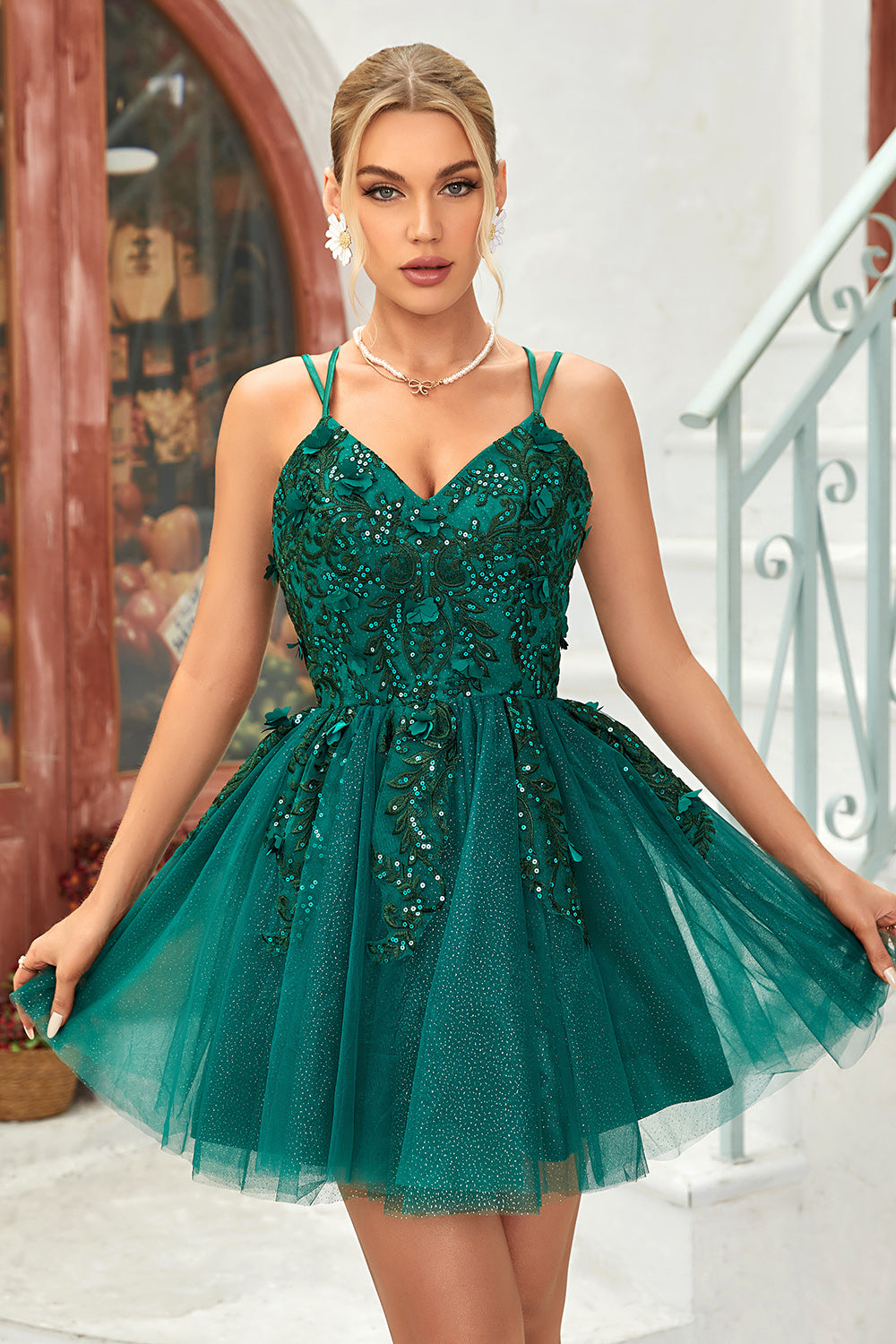 Dark Green A Line Spaghetti Straps Short Homecoming Dress with Appliques Beading