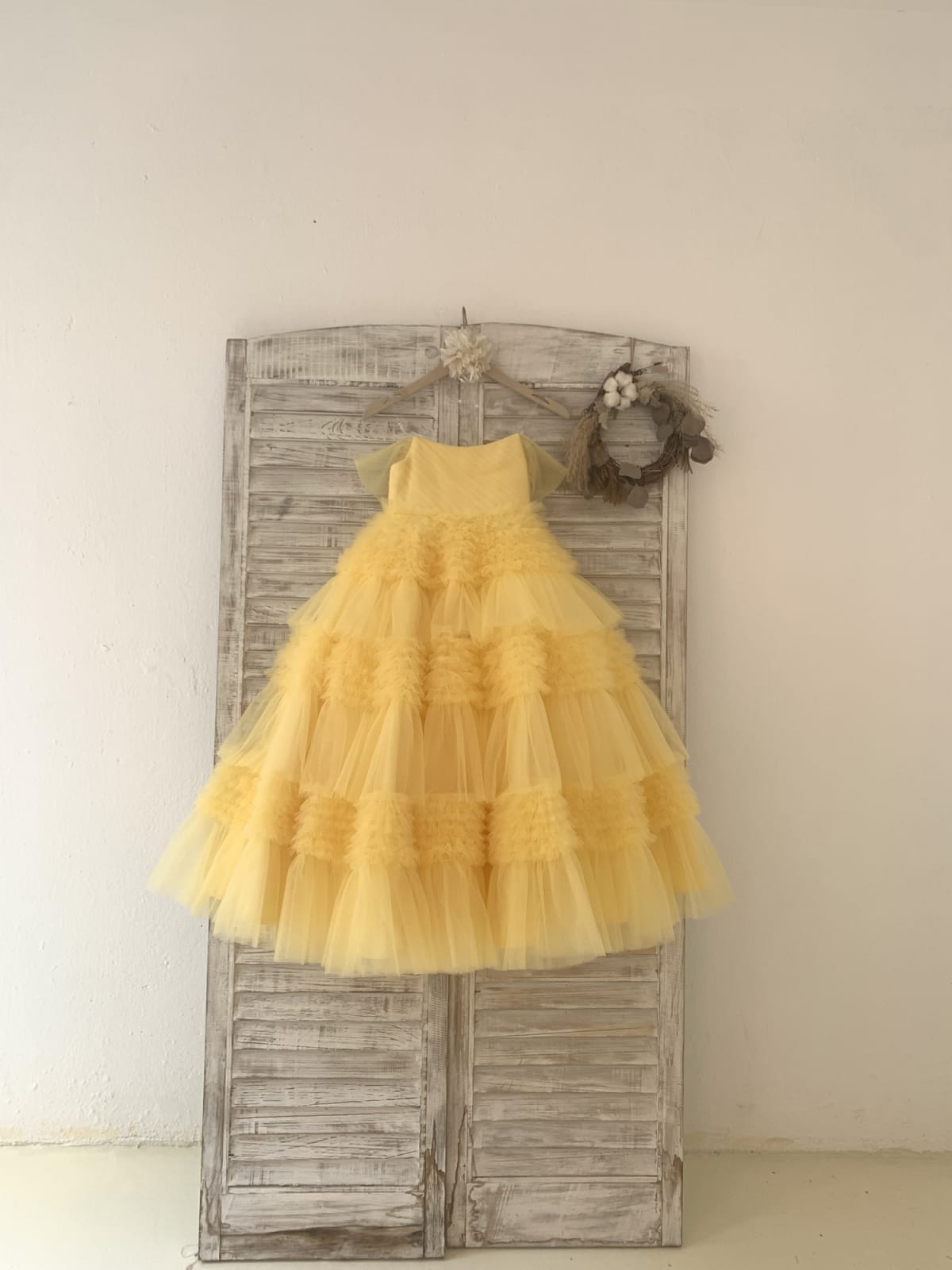 Ball Gown Off Shoulder Yellow Ruffle Tulle Wedding Flower 