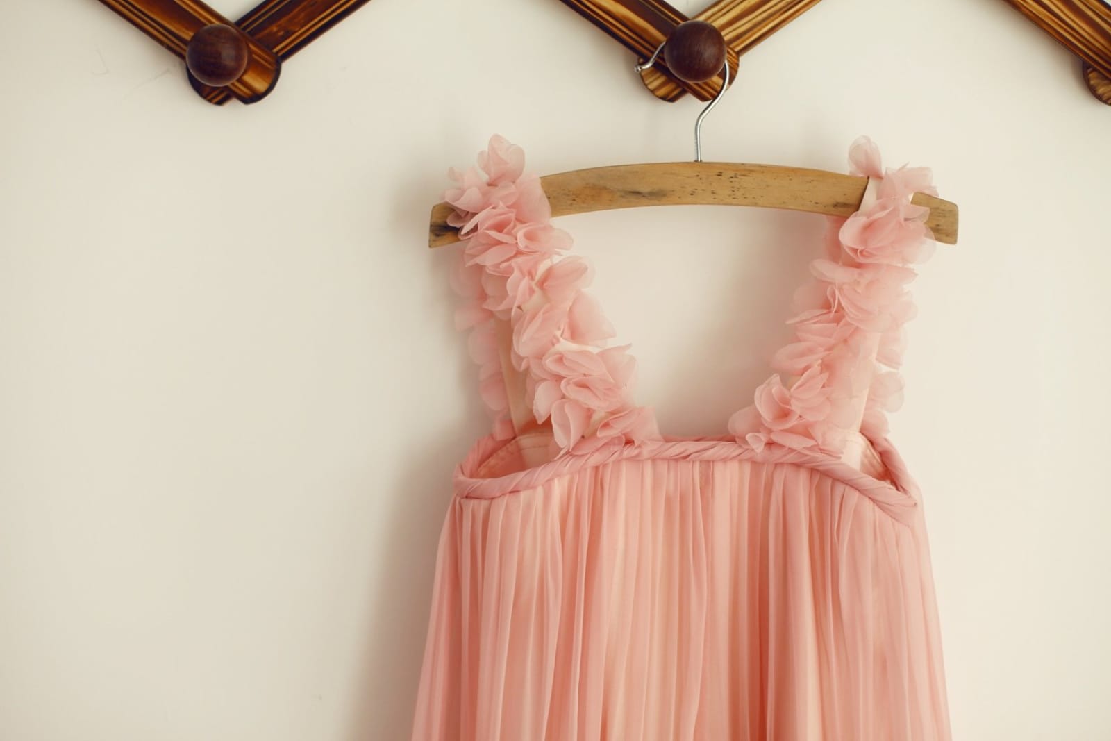 Blush Pink Chiffon Straps Wedding Flower Girl Dress