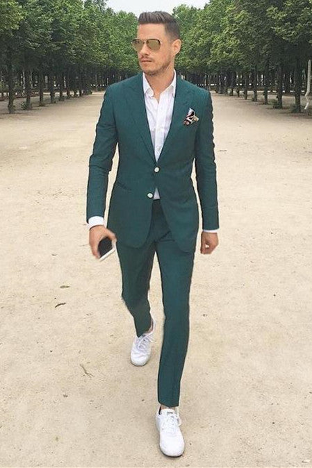 Dark Green Peaked Lapel Slim Fit Men Suit for Prom-showprettydress