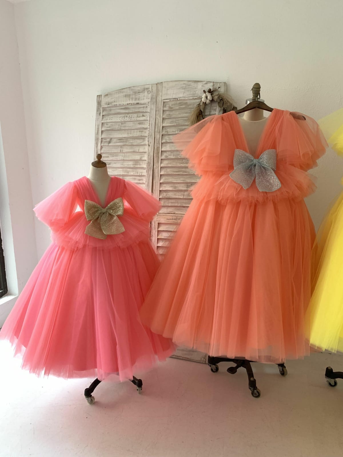 Fluffy Sleeves V Neck Coral Yellow Tulle Wedding Flower Girl