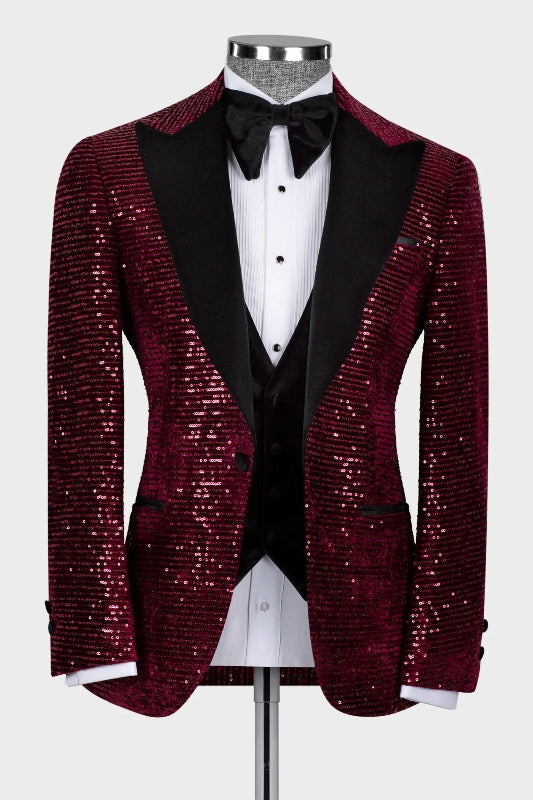 Hobart Generous Burgundy Peaked Lapel Three Pieces Sequins Prom Suits